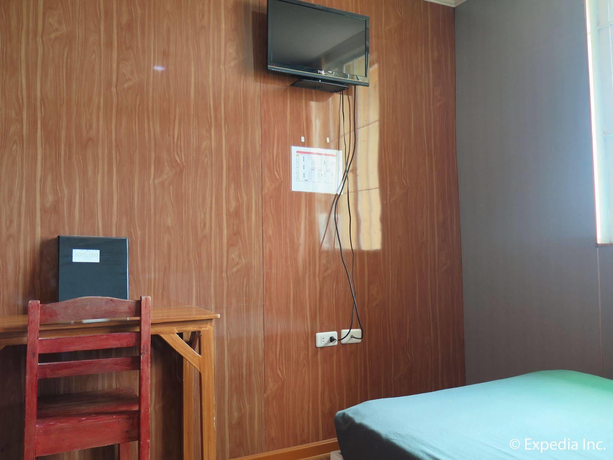 Hotel Uno Davao City Esterno foto