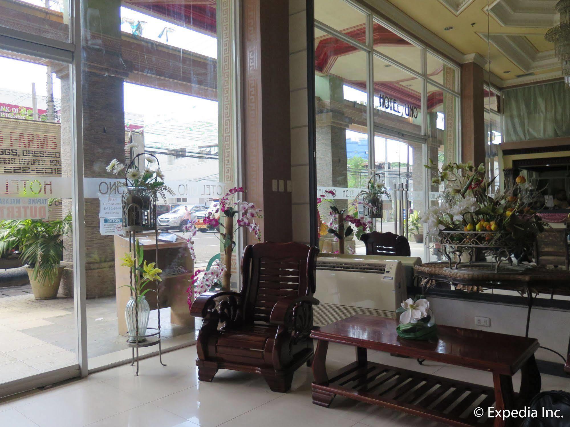 Hotel Uno Davao City Esterno foto