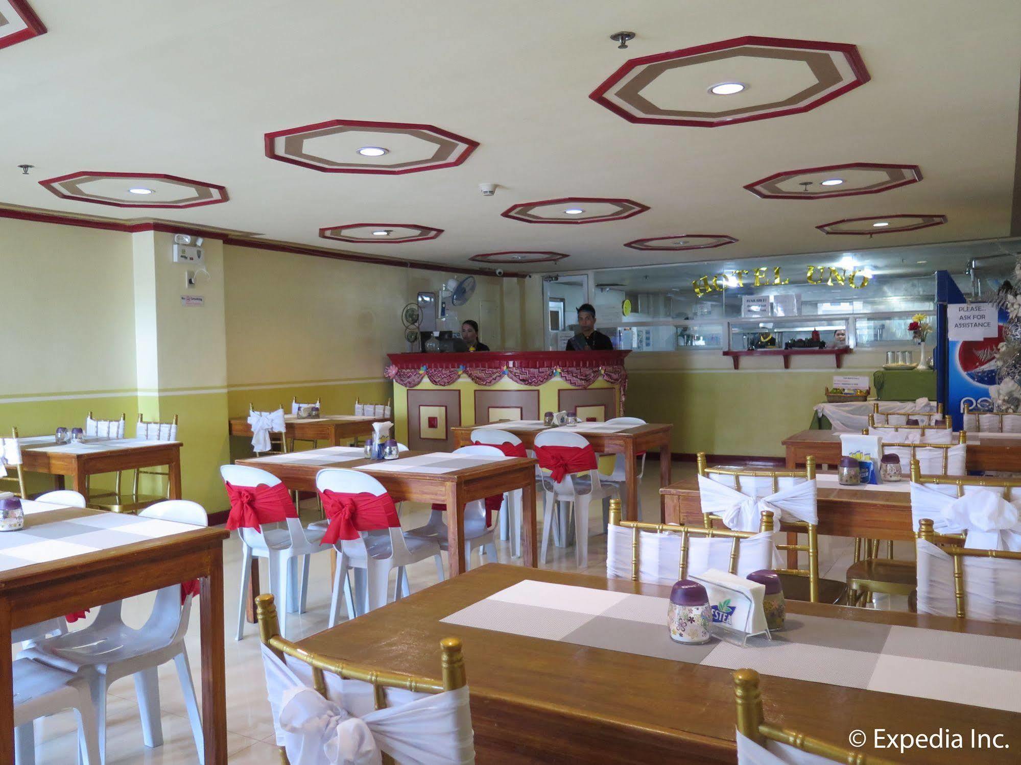 Hotel Uno Davao City Esterno foto